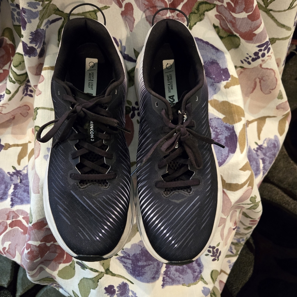 HOKA Rincon 3 Running Shoes